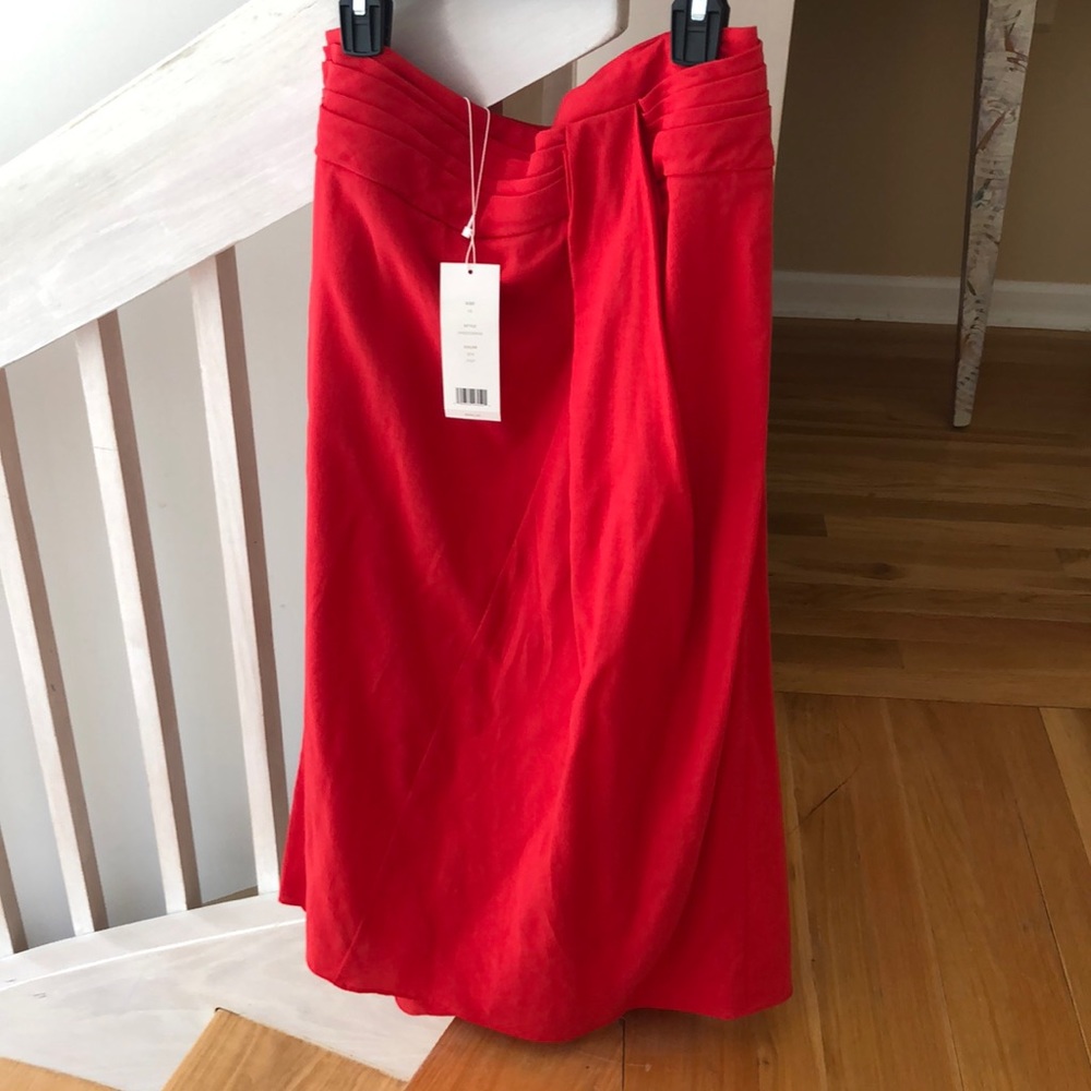 MARKDOWN: VINCE size 10 red cotton skirt